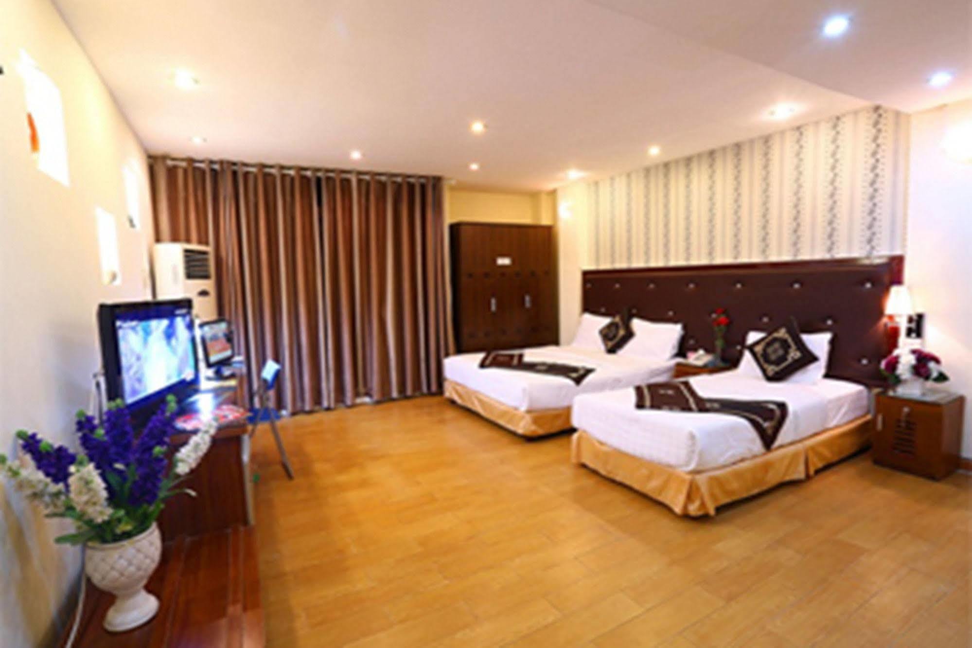 A25 Hotel - 46 Chau Long Hanoi Exterior photo