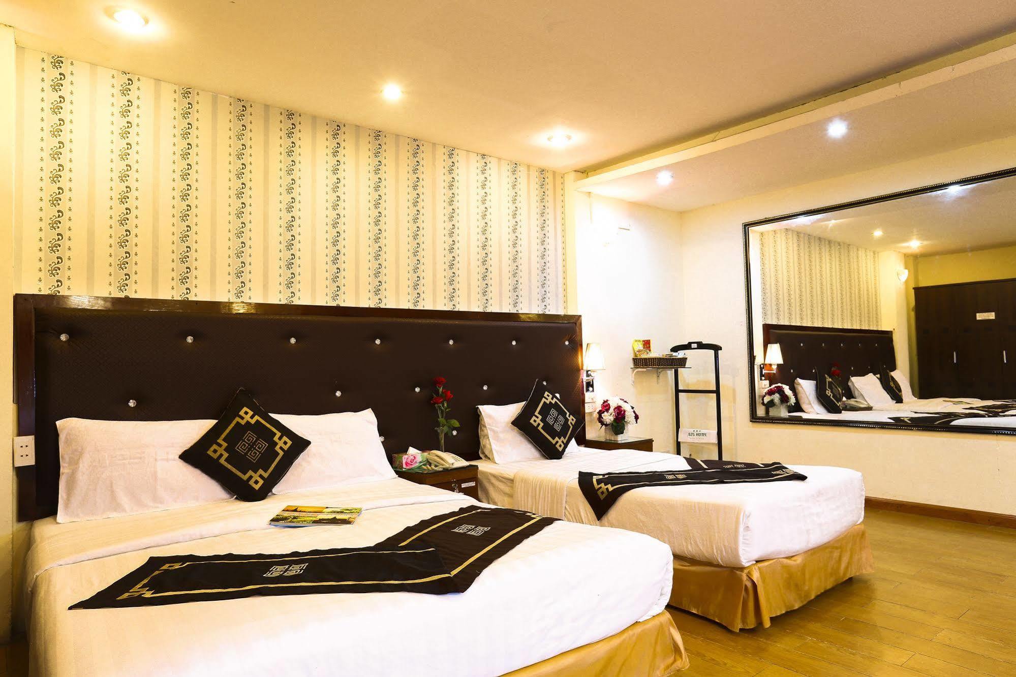 A25 Hotel - 46 Chau Long Hanoi Exterior photo